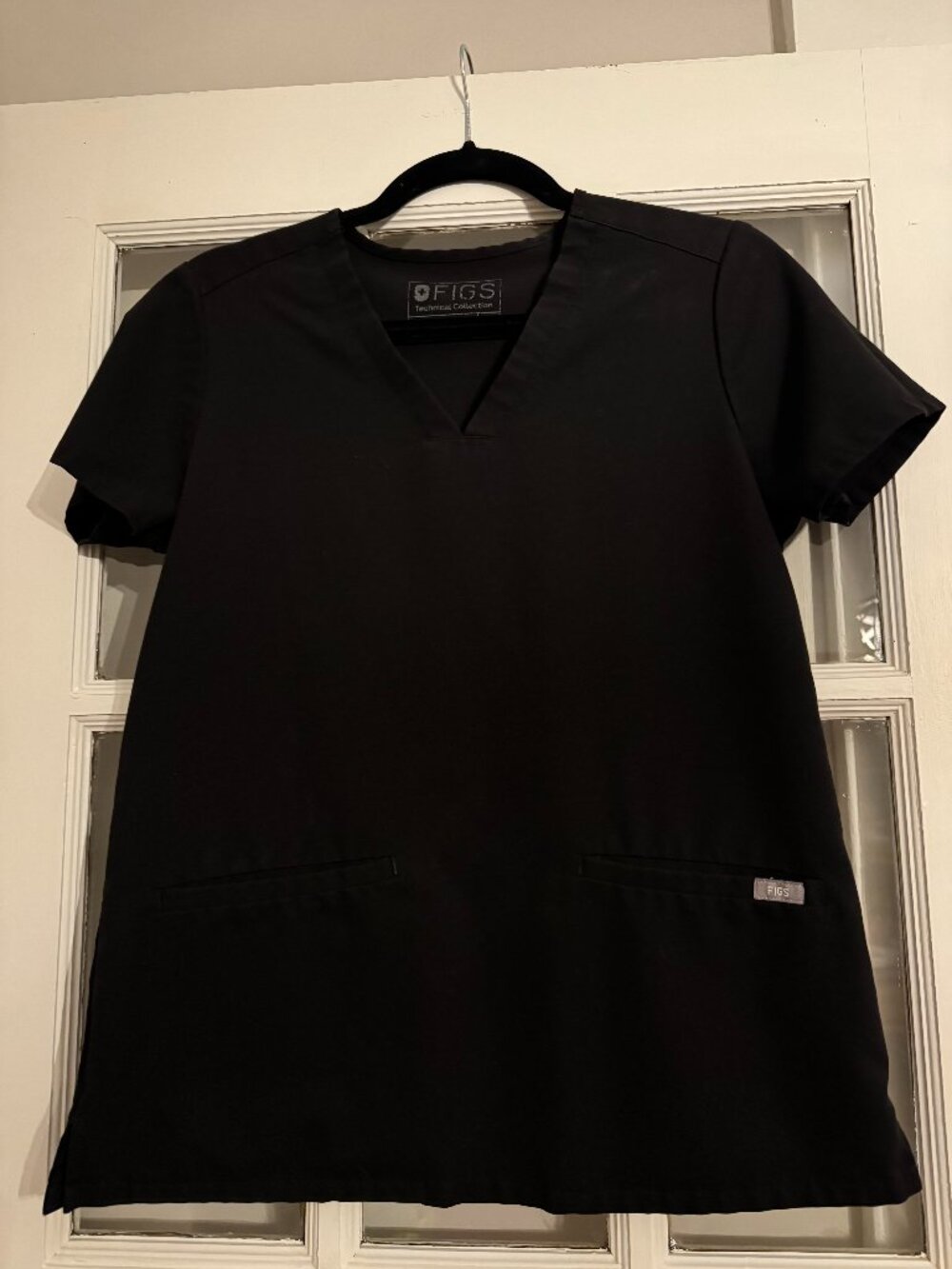 FIGS Black Casma Scrub Top – XS – PO# 1517